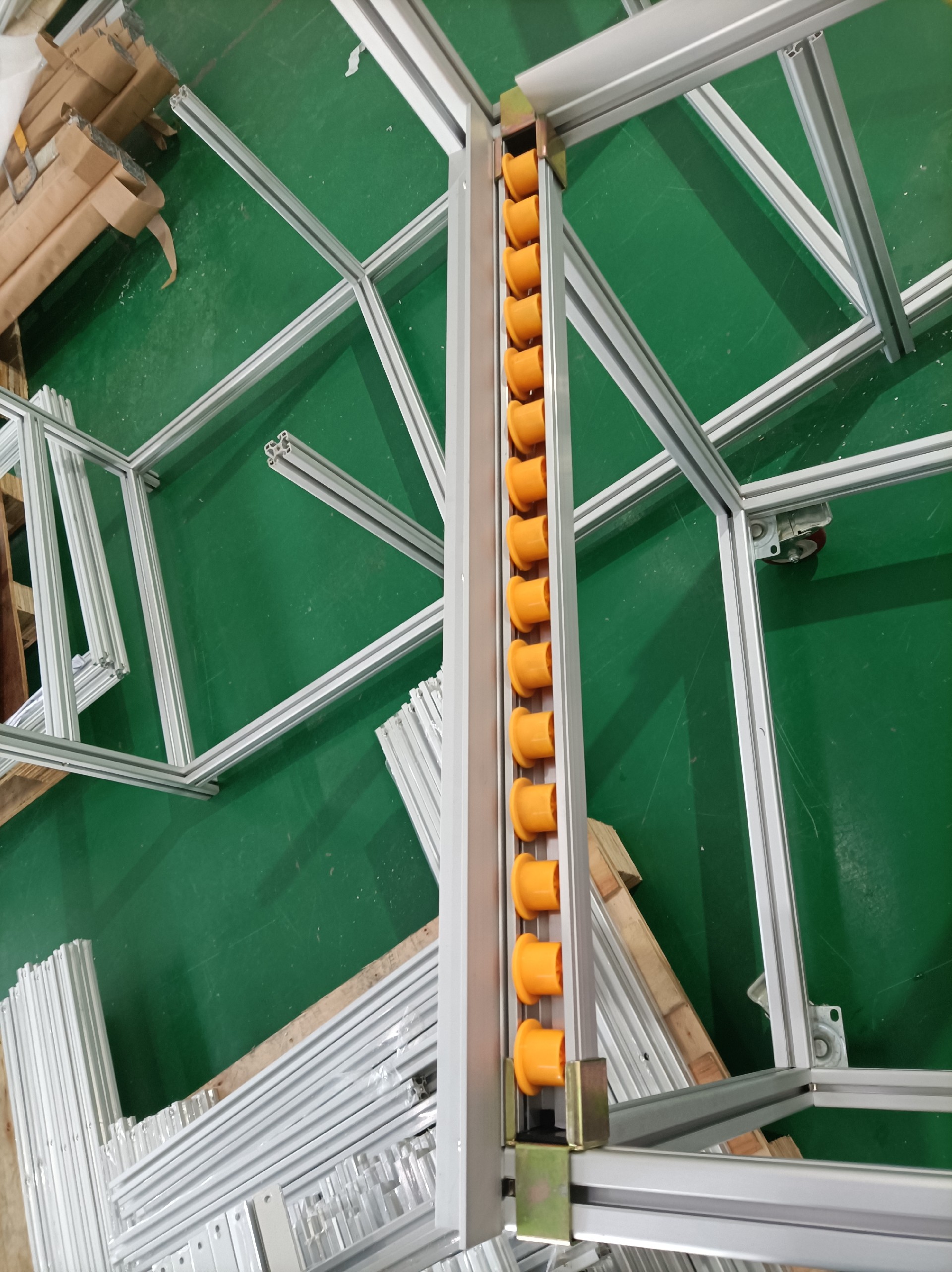 鋁型材接駁小車 鋁型材接駁小車