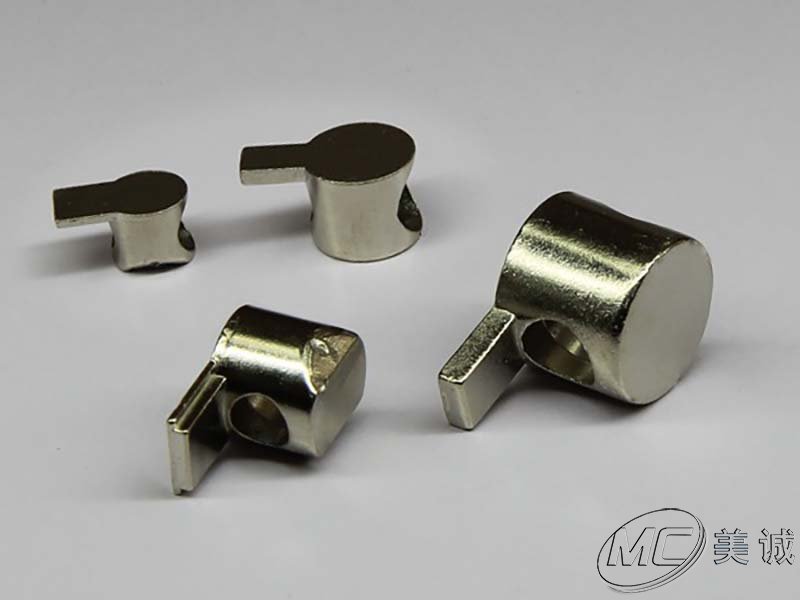 內(nèi)置連接件 內(nèi)置連接件