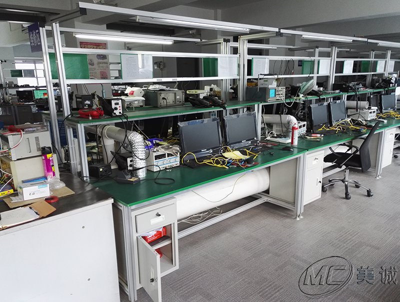 實(shí)驗(yàn)室工作臺(tái) 實(shí)驗(yàn)室工作臺(tái)