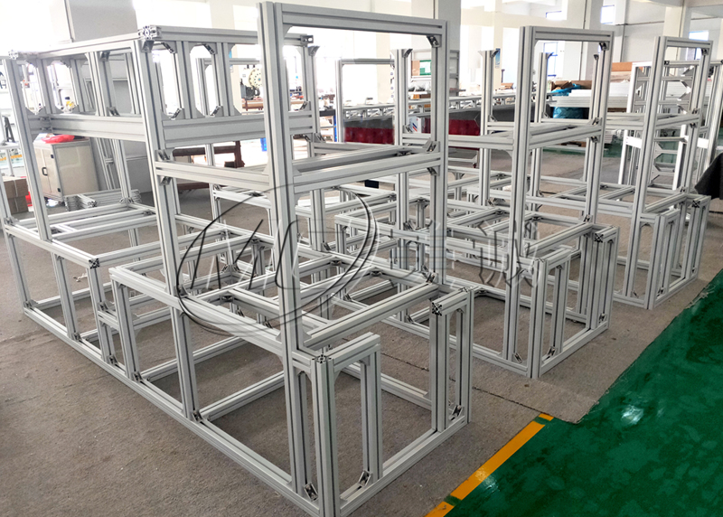 熔噴布鋁型材機(jī)架 熔噴布鋁型材機(jī)架